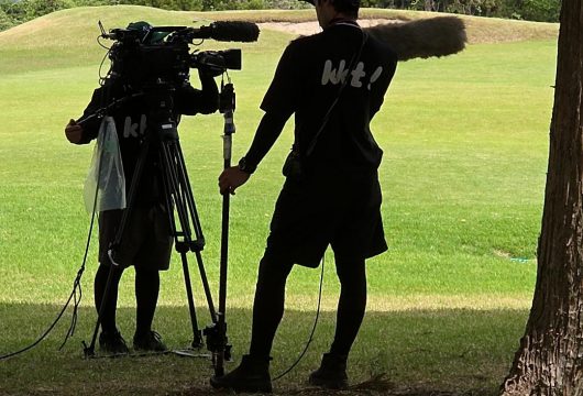 「プロの一打を全国へ ―KKT杯バンテリンレディスオープン中継[･･･]」記事内の画像